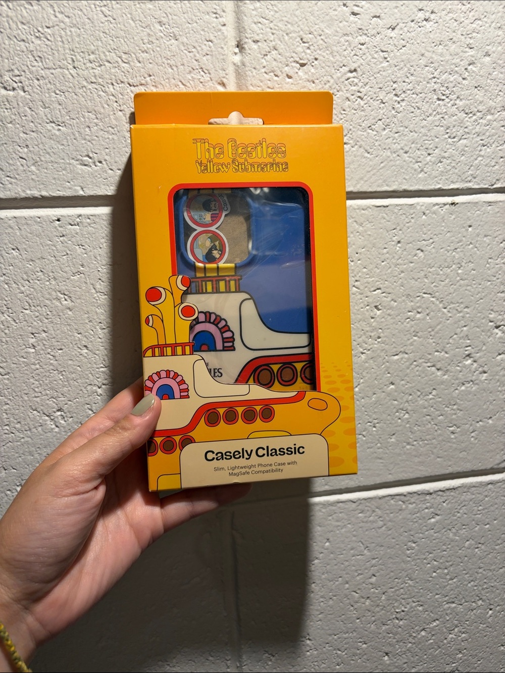 Casely Classic The Beatles Yellow Submarine MagSafe Phone Case - Blue & Yellow